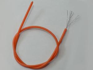  Cable de comunicación  