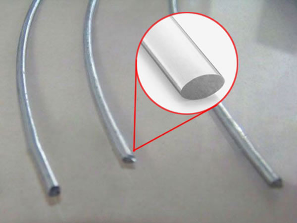   Alambre ovalado, con revestimiento de zinc  