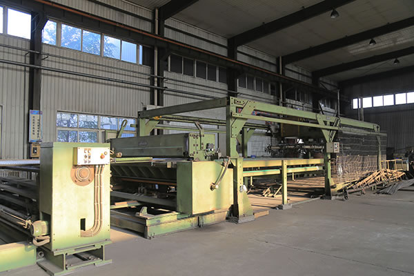 Línea de producción de mallas de alambre soldadas