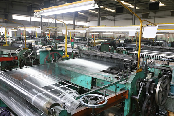 Línea de producción de mallas de alambre tejido