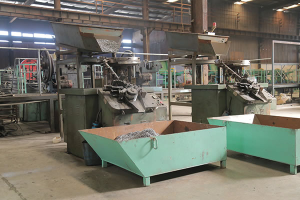 Línea de producción de clavos